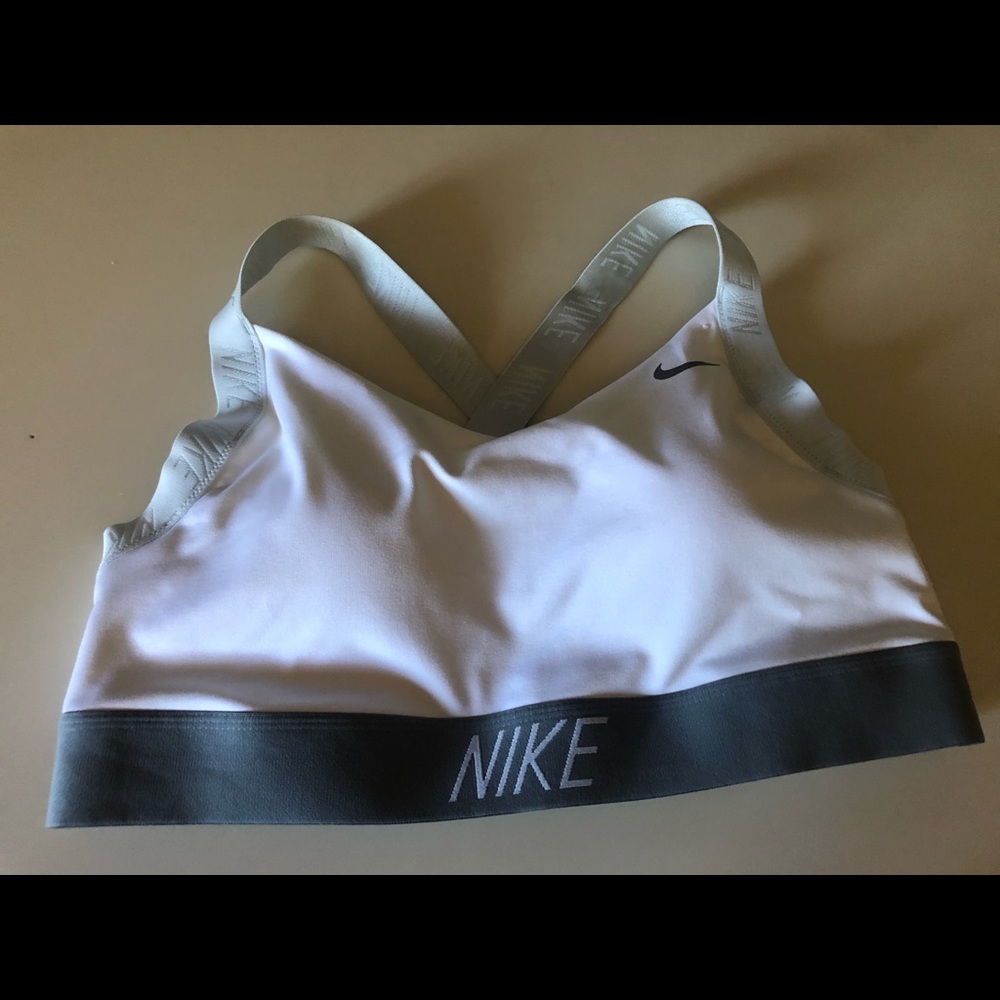 Nike sports bra